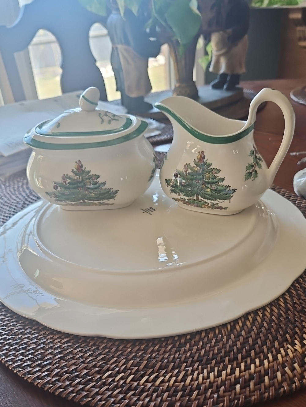 Spode Holiday Tree Ceramic Creamer and Sugar Set with Green Trim